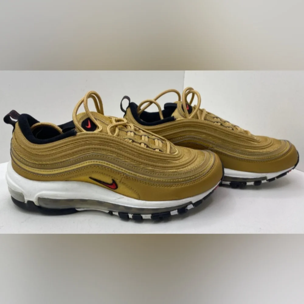 Nike Air Max 97 Correlate Metallic Gold Sneakers Women's 8 Size NIB MSRP $185 - Picture 3 of 9